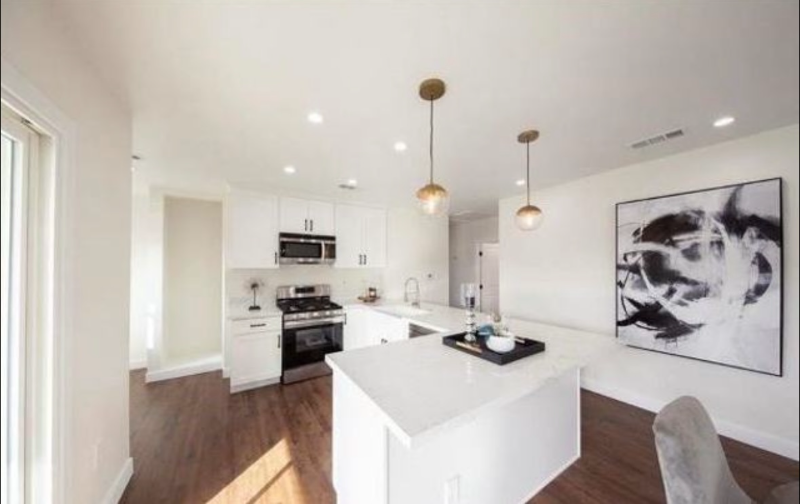 4279 Walton Ave - Photo 3 of 5