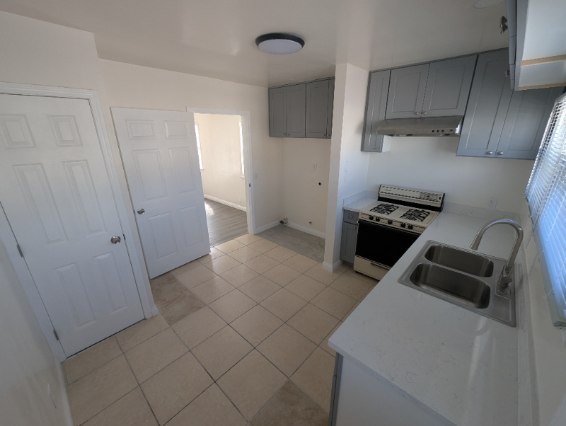 1621 S Almansor St - Photo 7 of 8