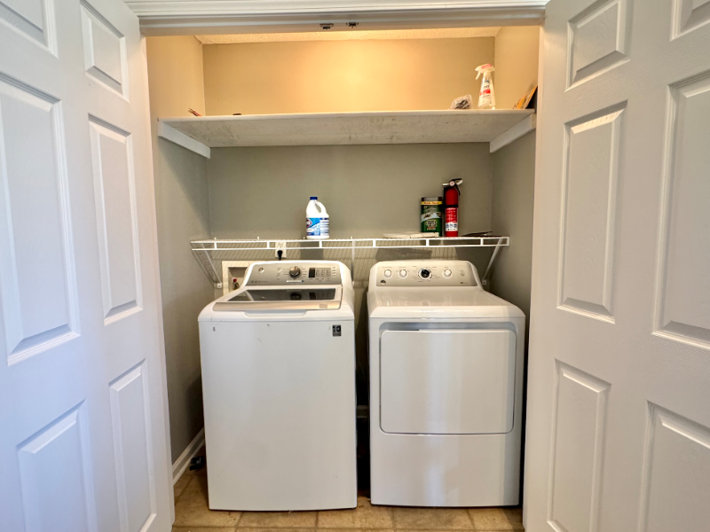 54 Lawrence Rd - Photo 7 of 19