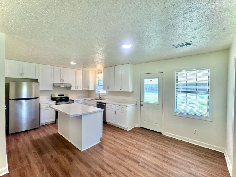 992 Buck Egger Rd - Photo 4 of 18