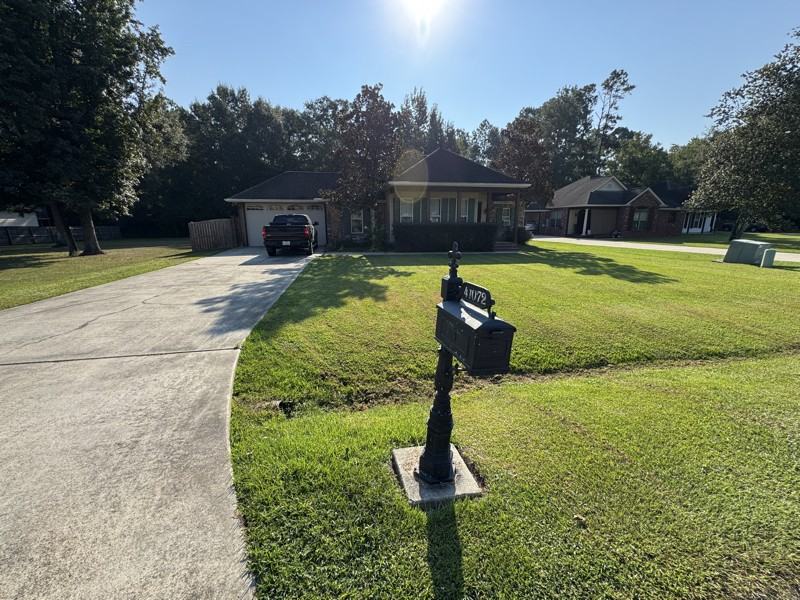 41072 Kinkade Dr - Photo 2 of 12