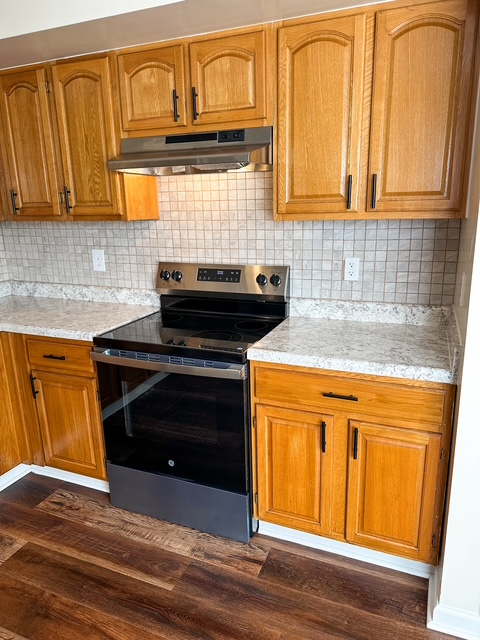 115 Washington Ave #2 - Photo 5 of 14