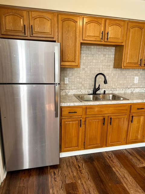 115 Washington Ave #2 - Photo 6 of 14