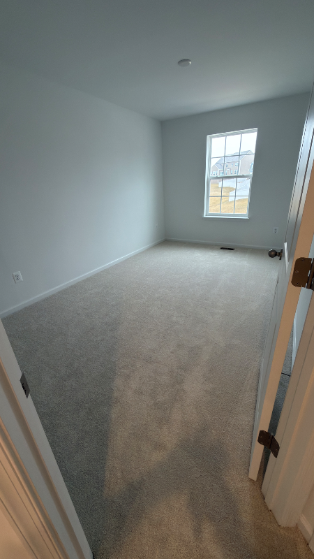 624 Tracy Way - Photo 4 of 19