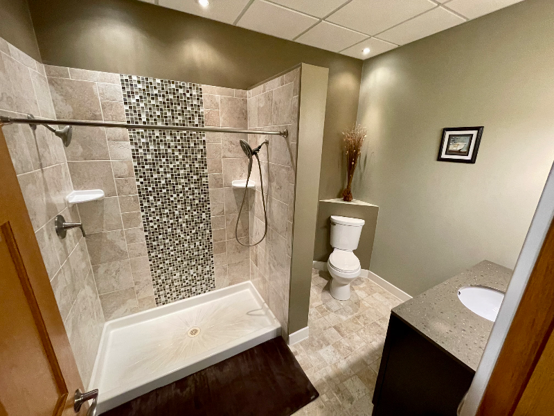 108 S Main St #1 - Photo 3 of 7