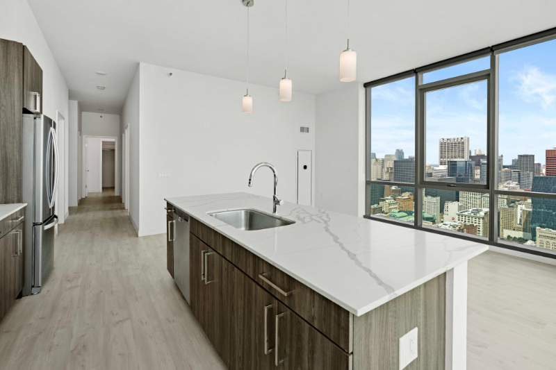 829 S Michigan Ave - Photo 4 of 19