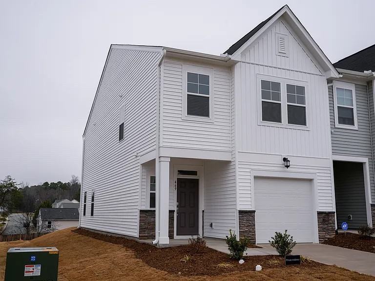 469 Fran Dr - Photo 2 of 20