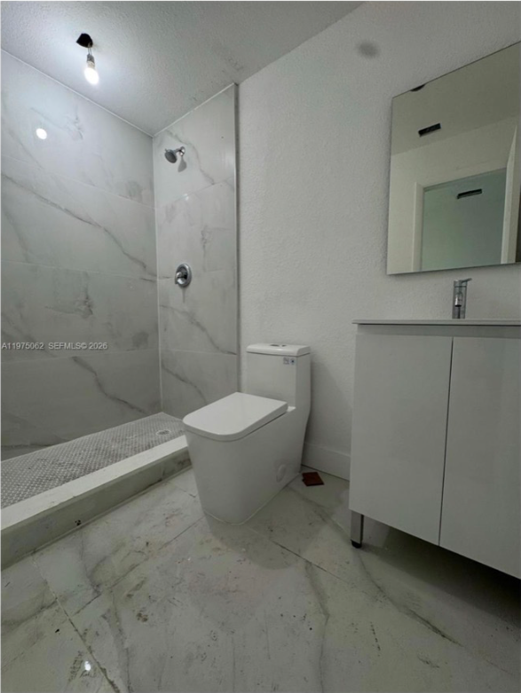 1762 Nwst - Photo 3 of 5