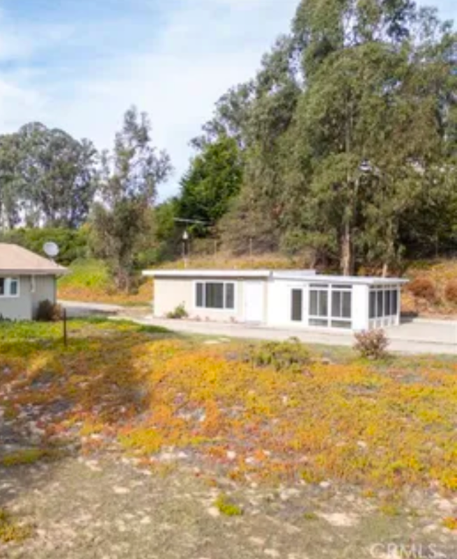 955 Via Solana #B - Photo 6 of 7