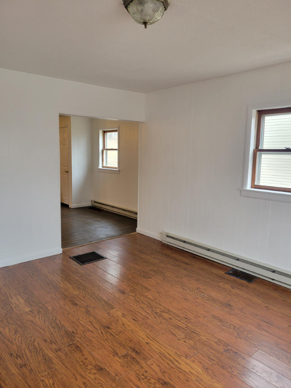 169 Spring St - Photo 2 of 14