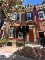 featured image of 104 N 10th St #1