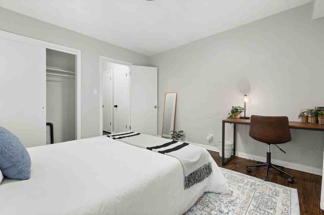 202 N Salem Ave #4B - Photo 3 of 15