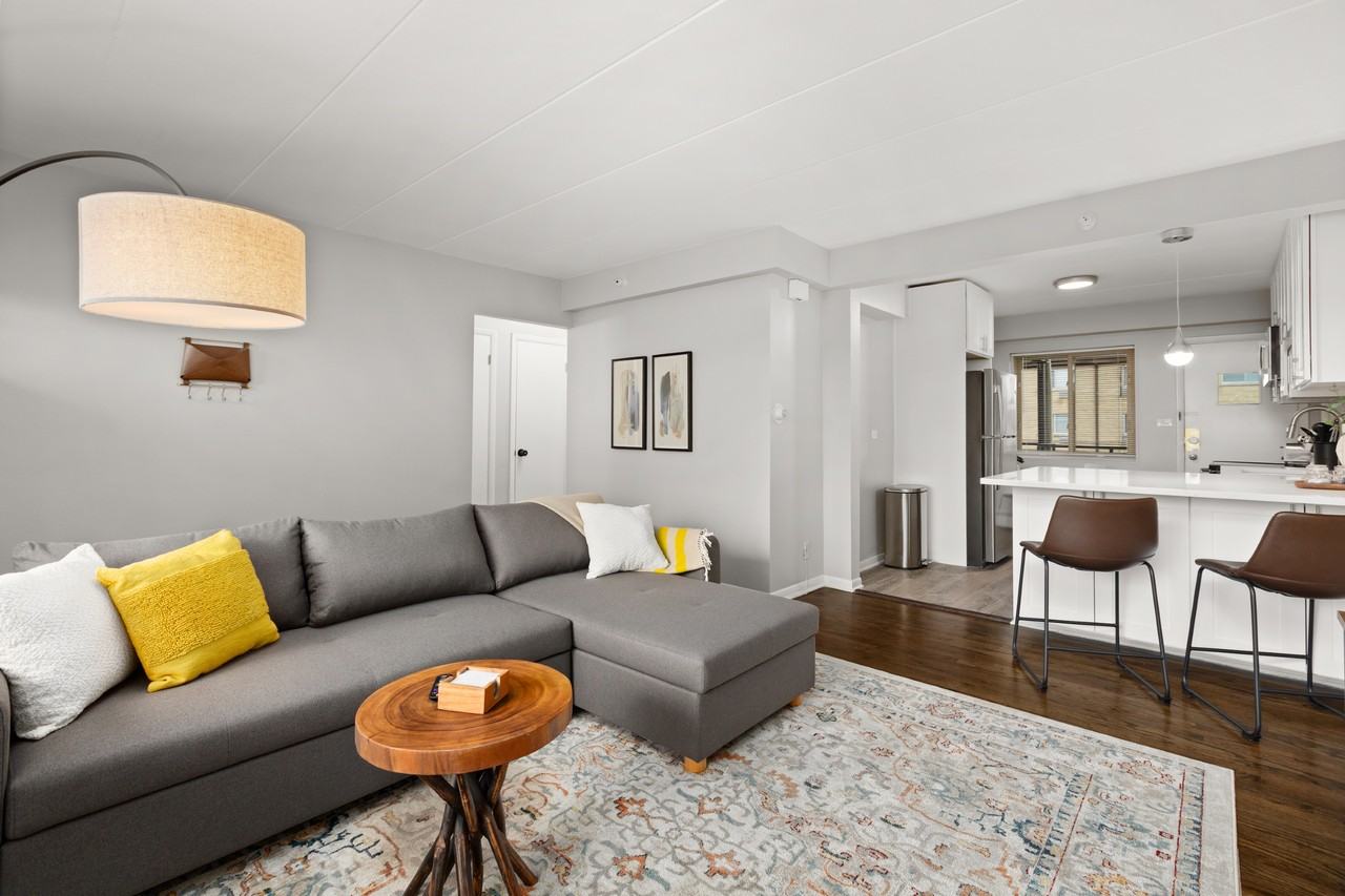 202 N Salem Ave #4B - Photo 7 of 15