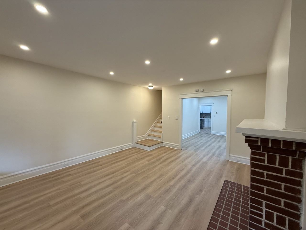 133 S 15th St - Photo 7 of 30