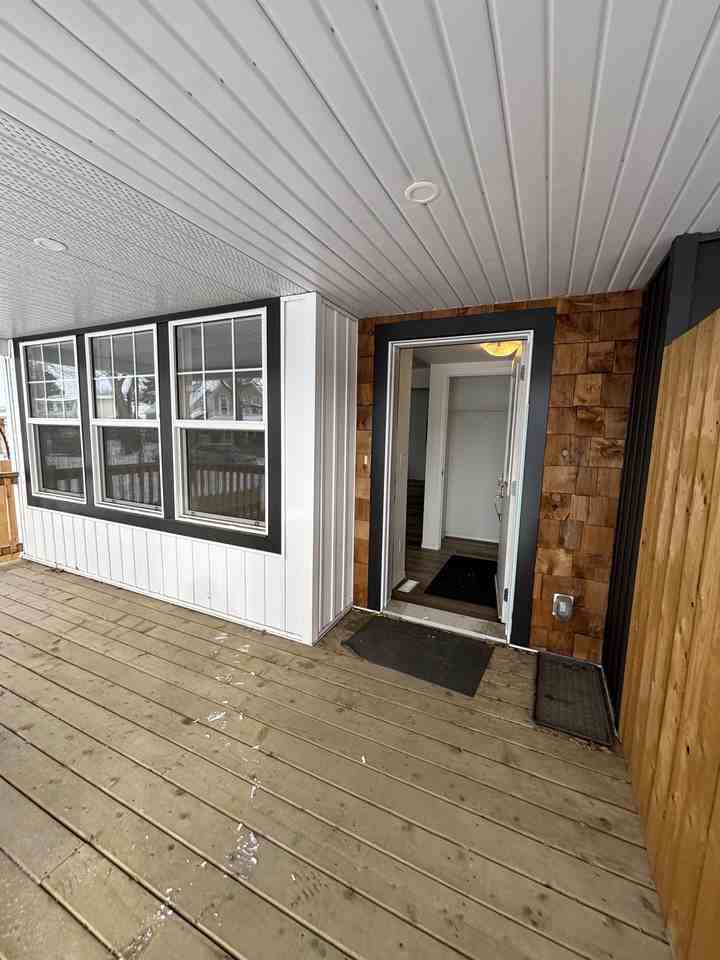 11213 51 Street Northwest - Photo 5 of 35