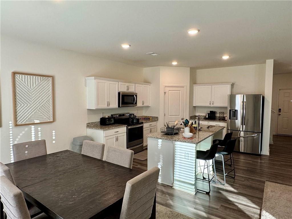 154 Andria Way Nw - Photo 2 of 18