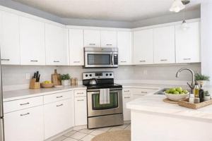 featured image of 10461 Nw 12th Ct