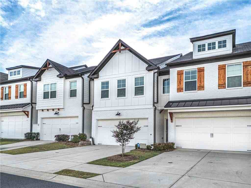 124 Auburn Woods Dr - Photo 2 of 34