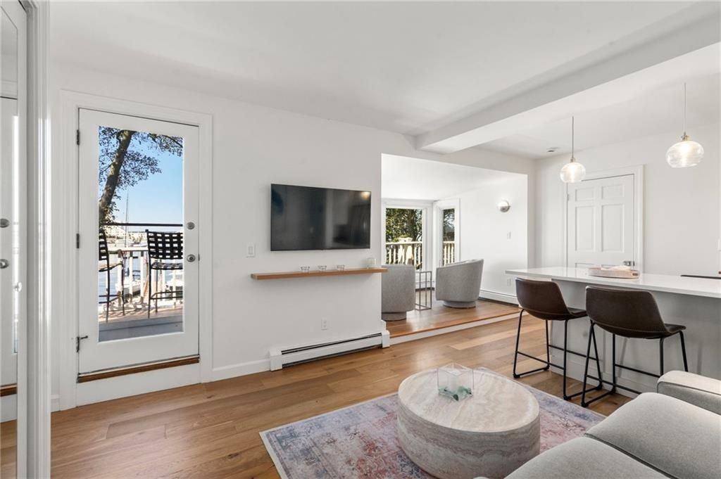 58 Washington St ##3 - Photo 2 of 25