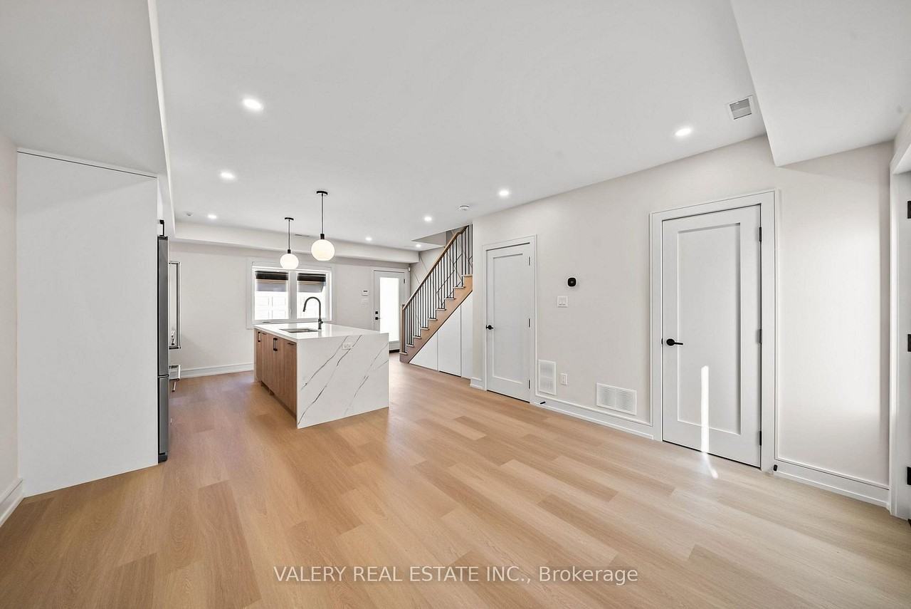 86 Argyle Street - Photo 3 of 34