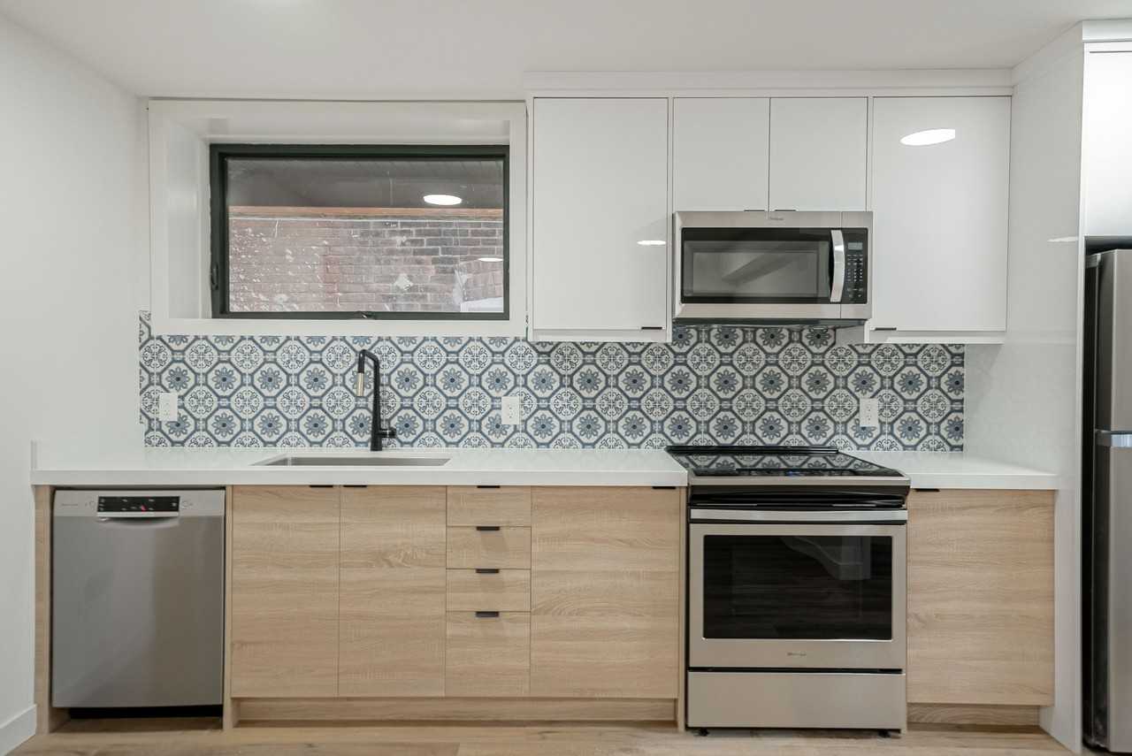 435 Grace Street #1 - Photo 3 of 17