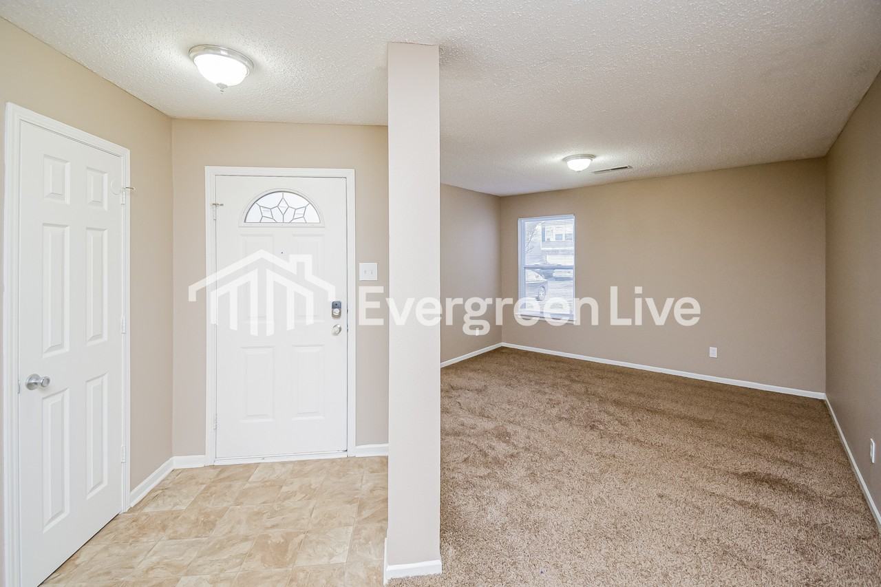 668 Fern St - Photo 2 of 15