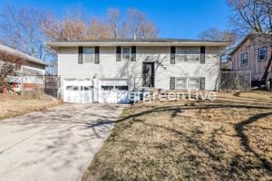 featured image of 20018 E 12th Ter S