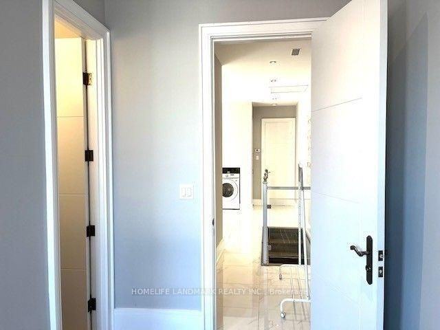 220 Ossington Avenue - Photo 7 of 11