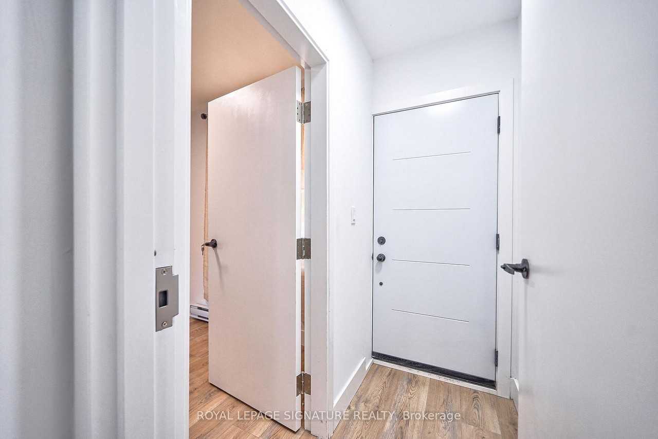 541 Saint Clarens Avenue #Main - Photo 3 of 18