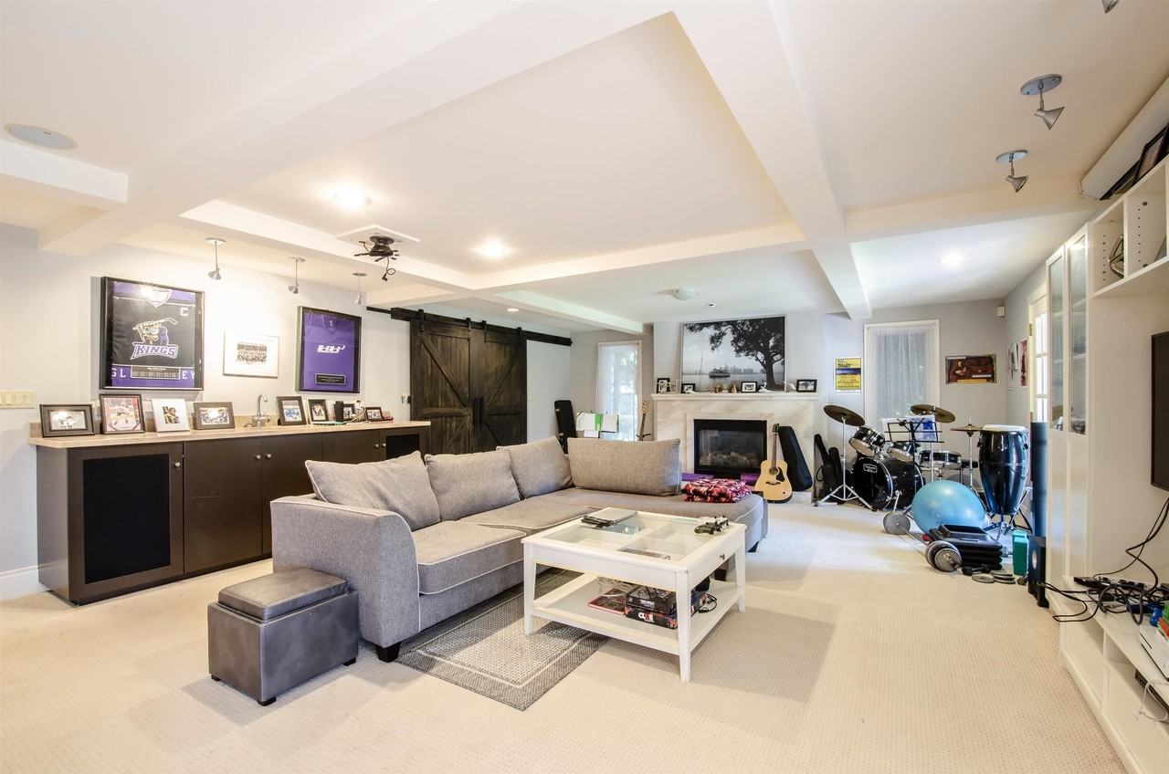 Maple St & Nanton Ave - Photo 4 of 12