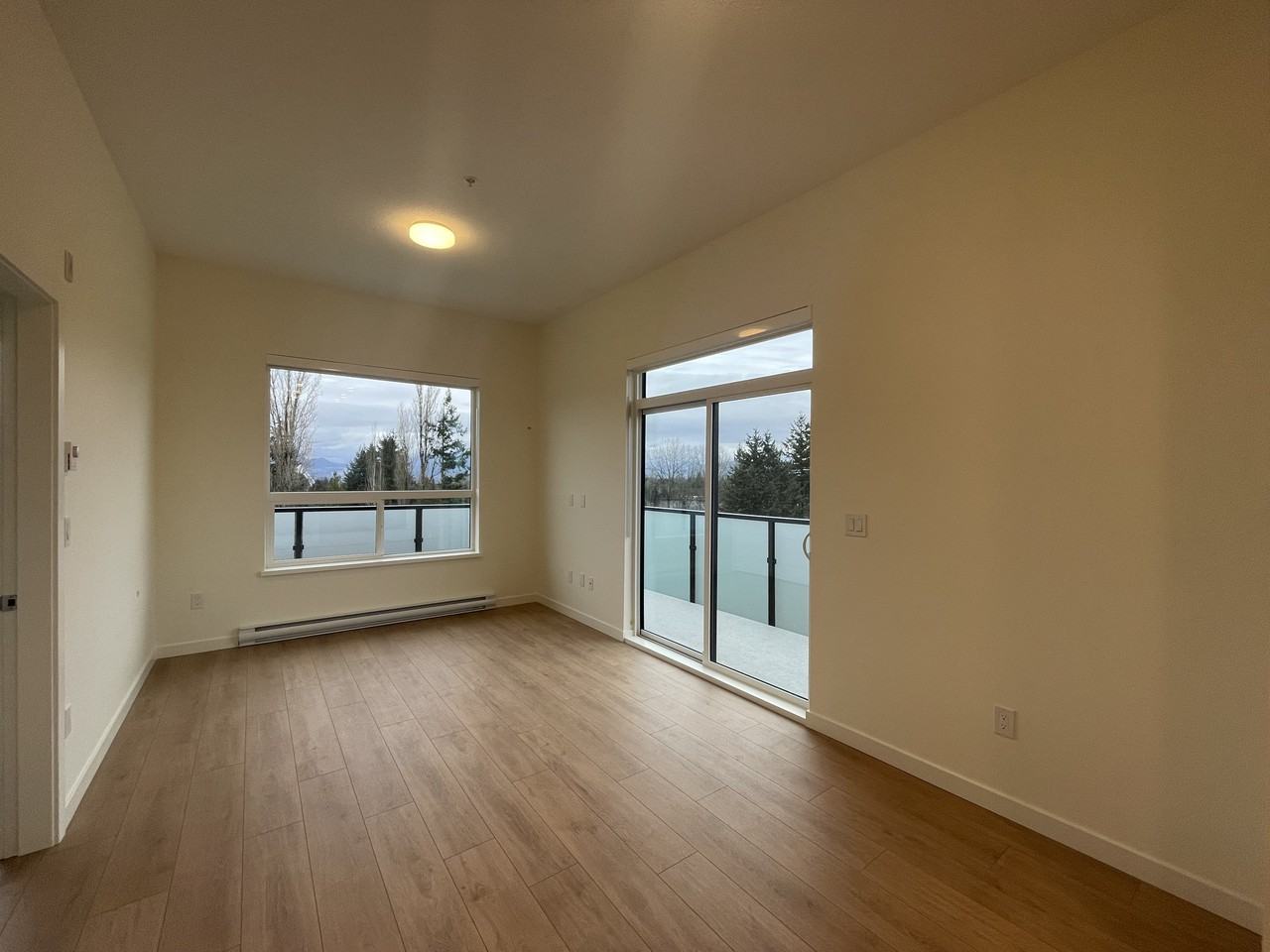 14778 106 Avenue - Photo 2 of 15