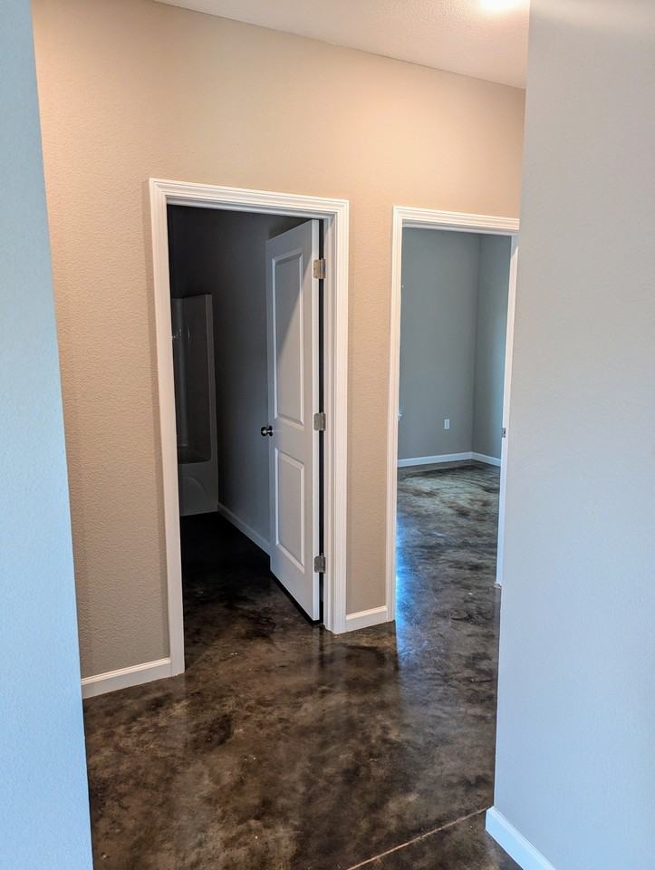 4300 Holcomb #402 - Photo 4 of 15