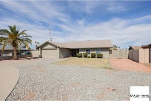 3434 W Kings Ave - Photo 1 of 1