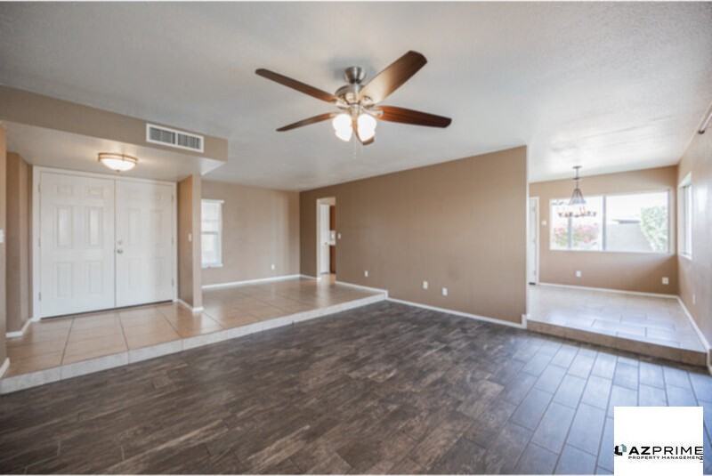 3434 W Kings Ave - Photo 4 of 27