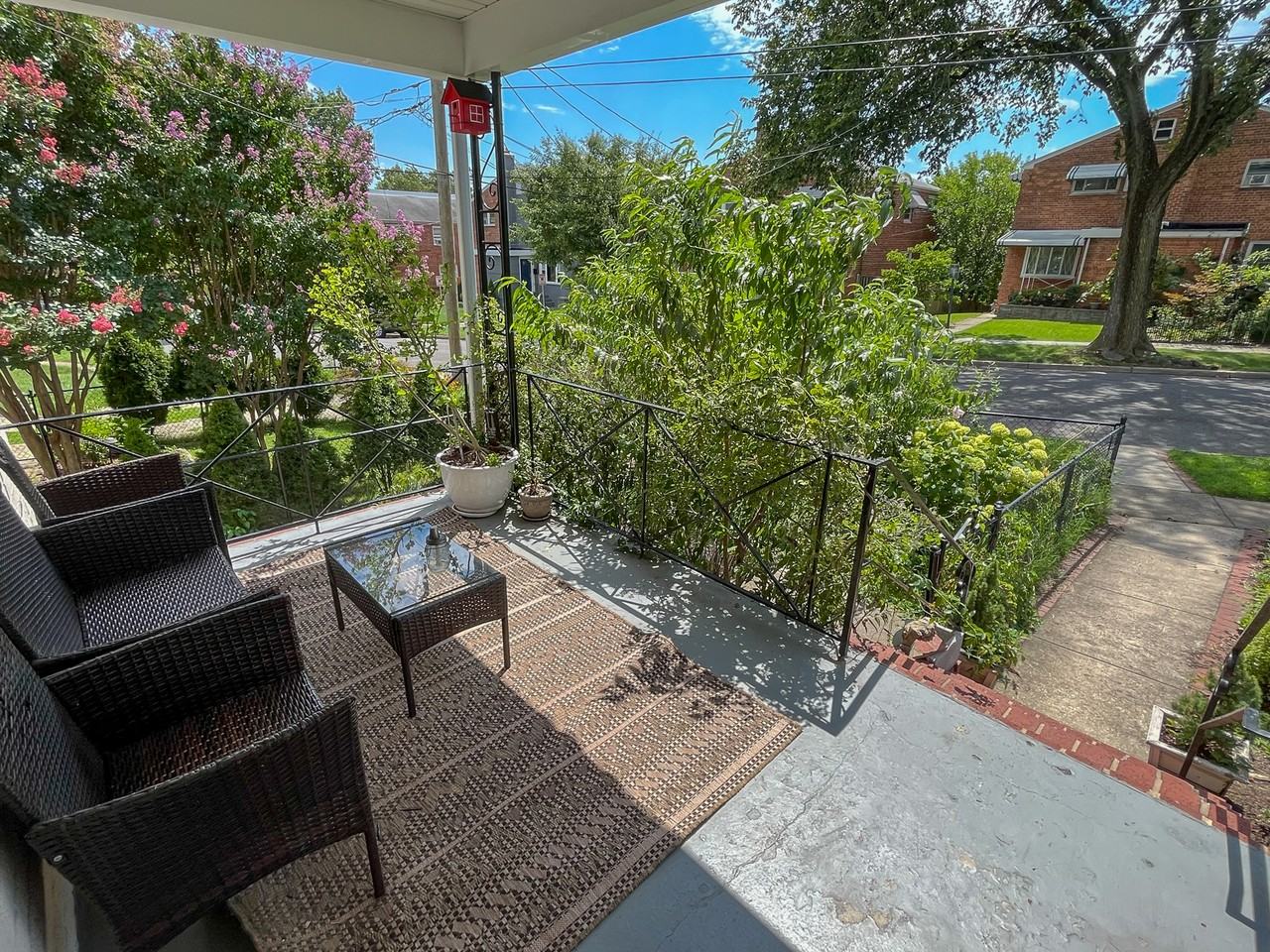 5155 5155 7th St NE #1 - Photo 4 of 50