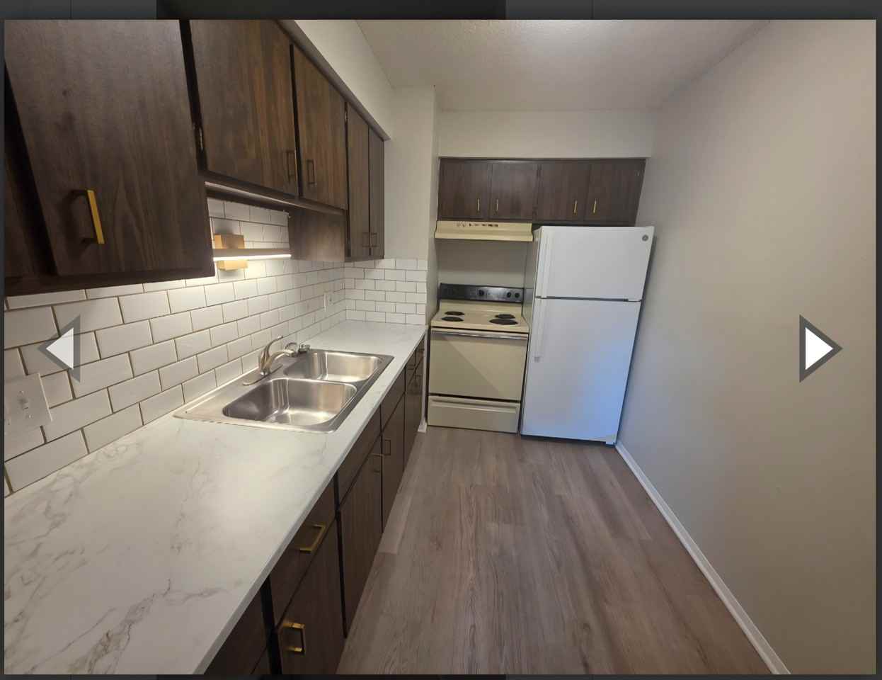 1017 Howe Ave #21 - Photo 4 of 6