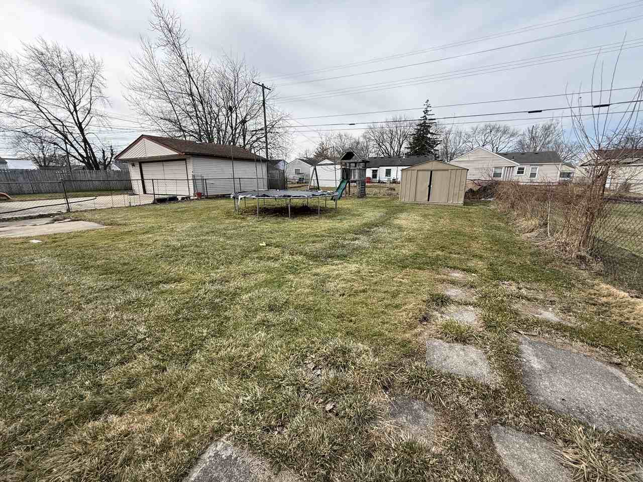 25323 Fern St #NA - Photo 2 of 10