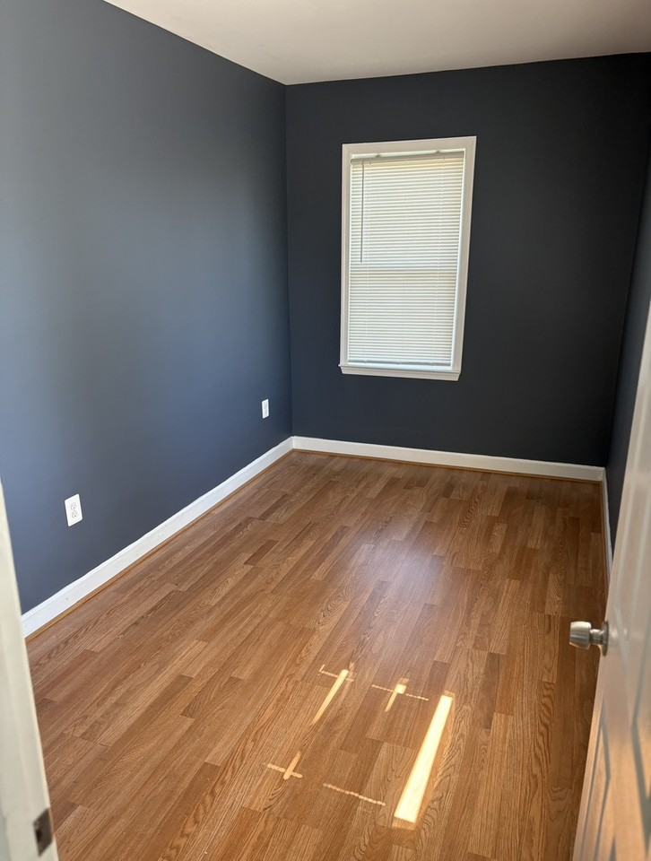 3601 Howard Park Ave #2 - Photo 7 of 10