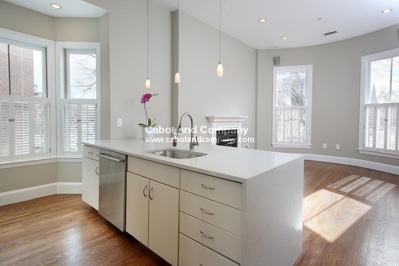 207 W Canton St #3 - Photo 2 of 6