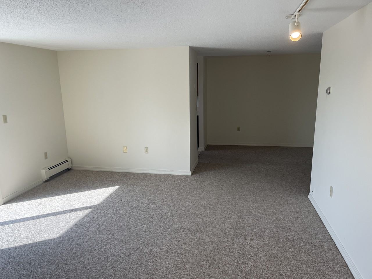 824 State St #6 - Photo 2 of 17