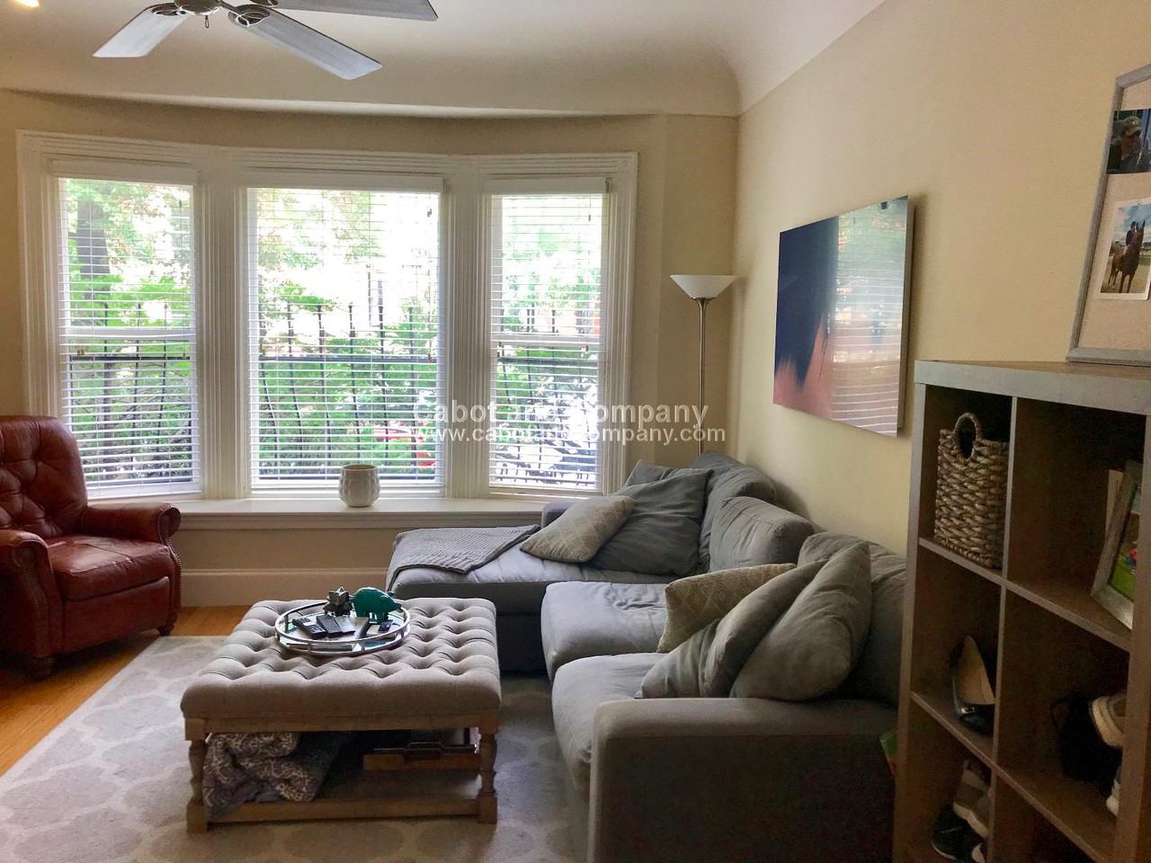 330 Dartmouth St #1B - Photo 4 of 7