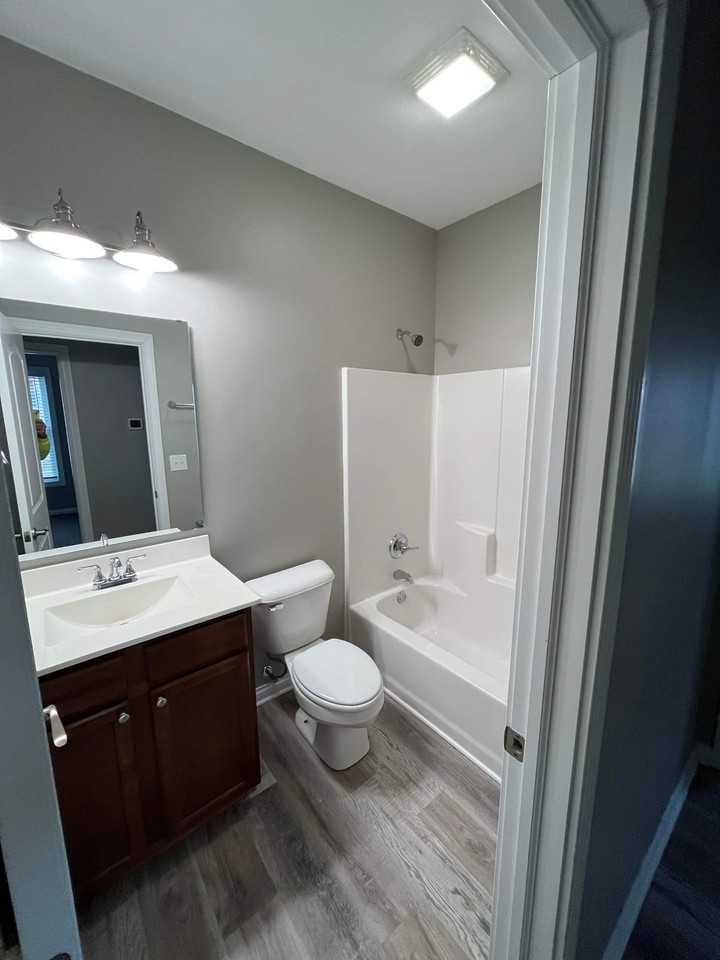 110 E Depot St #A - Photo 6 of 8