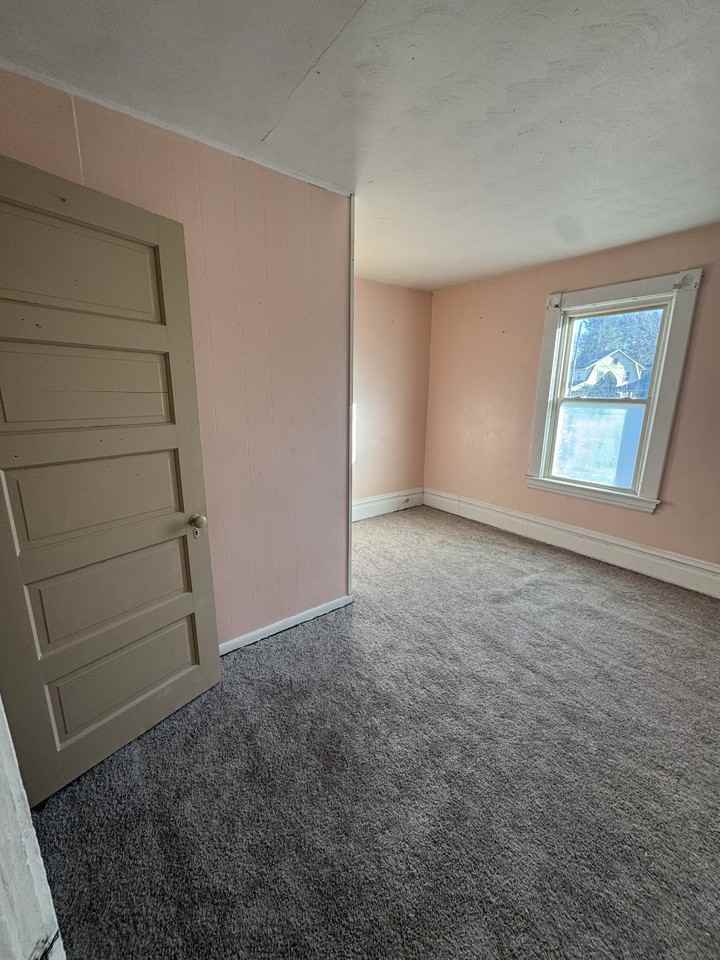 133 Park Way St #B - Photo 5 of 5