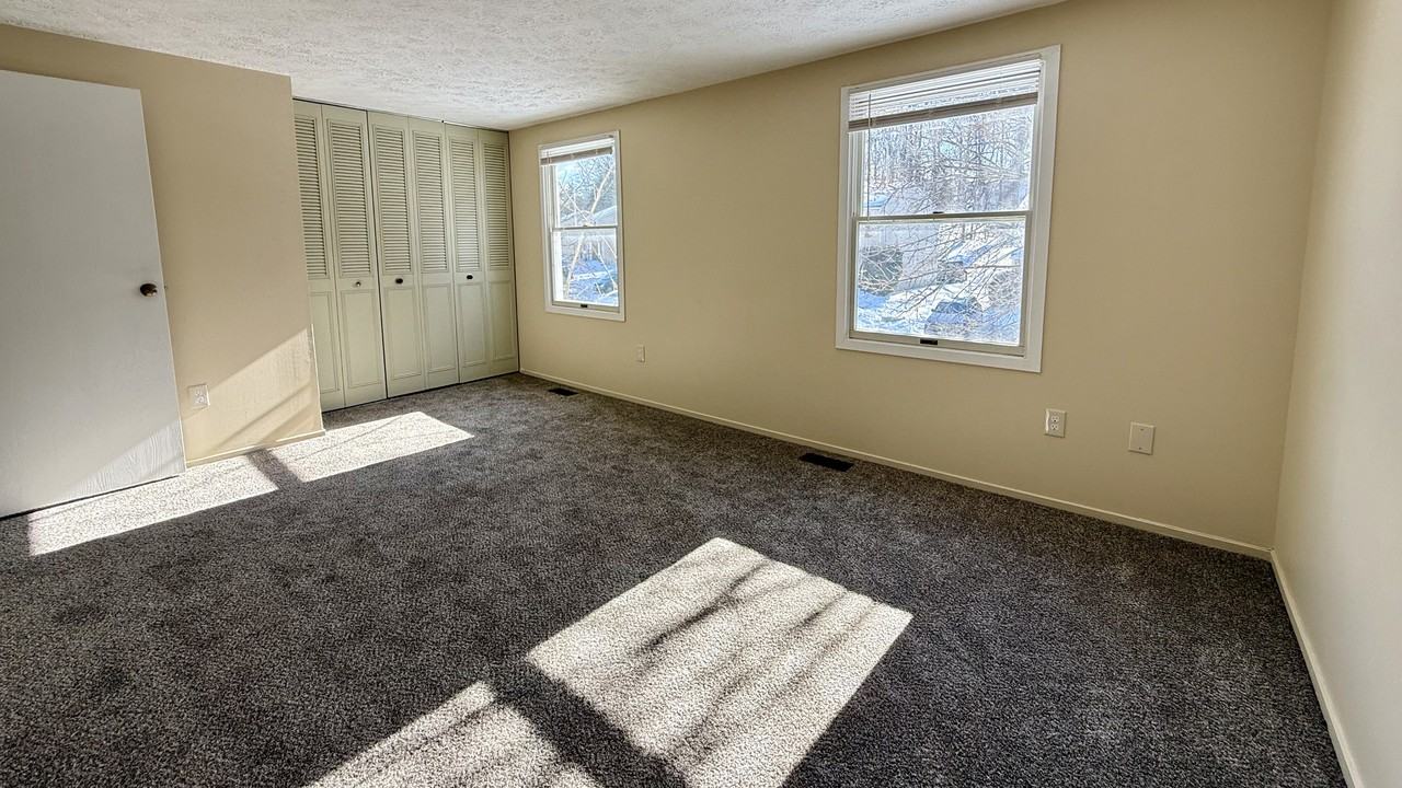 4742 Hawksbury Road #NA - Photo 6 of 31