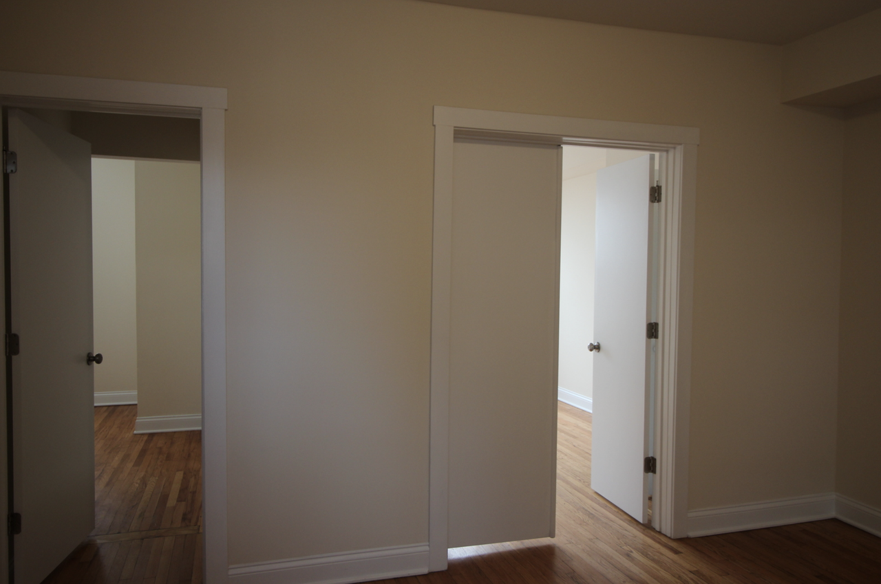 3316 W Lawrence Ave #2 - Photo 3 of 12