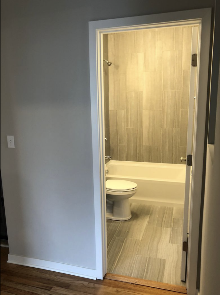 4819 N Christiana Ave #2E - Photo 4 of 12