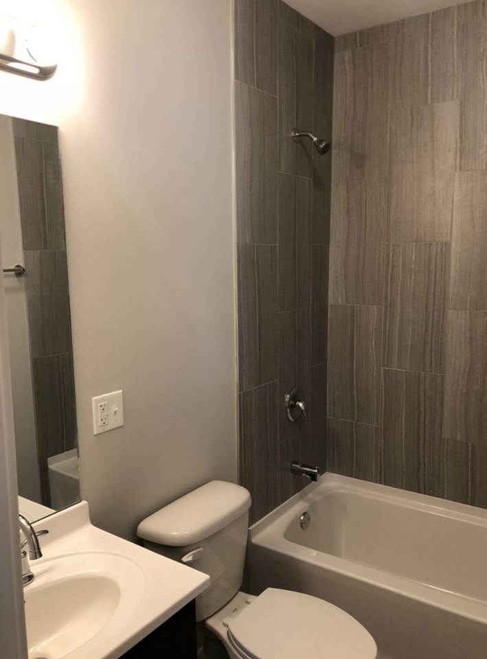 4819 N Christiana Ave #2E - Photo 5 of 12