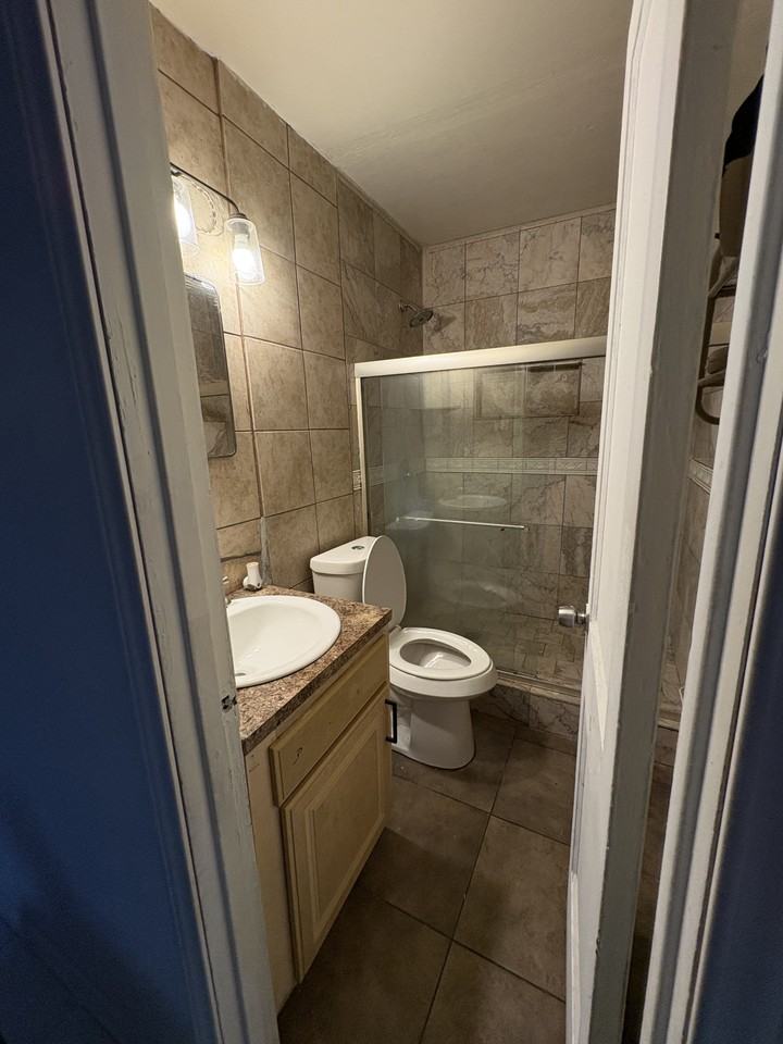 3225 Schieffer Ave #NA - Photo 7 of 7