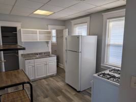 featured image of 125 Main St #4