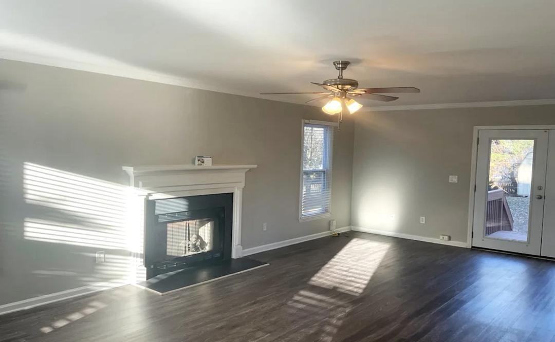 3136 Daingerfield Dr #NA - Photo 2 of 8